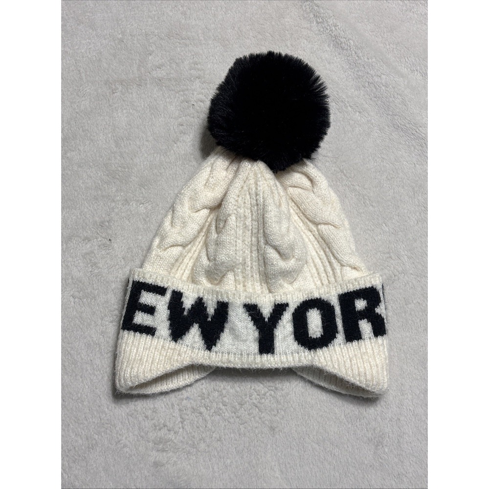 Robin Ruth New York Beanie Hat Cap One Size Faux Fur Pom Ivory Knit Winter Snow